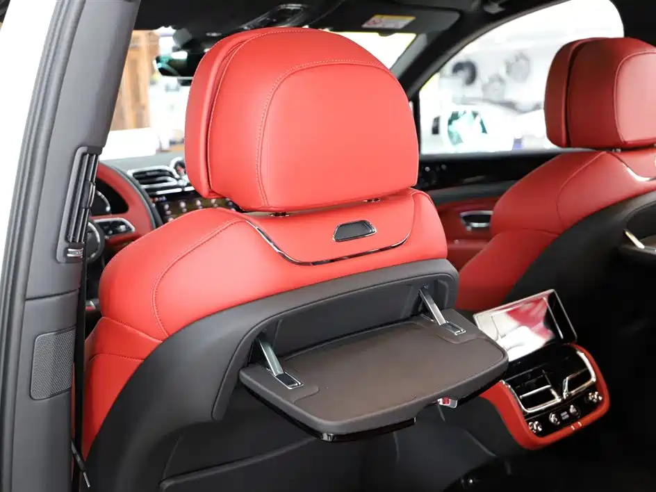 Bentley Bentayga 2023 4.0T V8 Extended Wheelbase 2023 - thumbnail 9