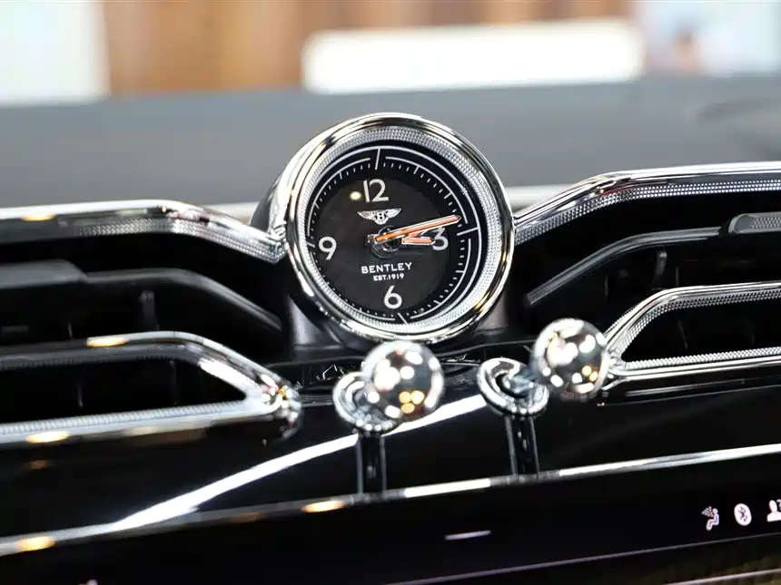 Bentley Bentayga 2023 4.0T V8 Extended Wheelbase 2023 - thumbnail 22