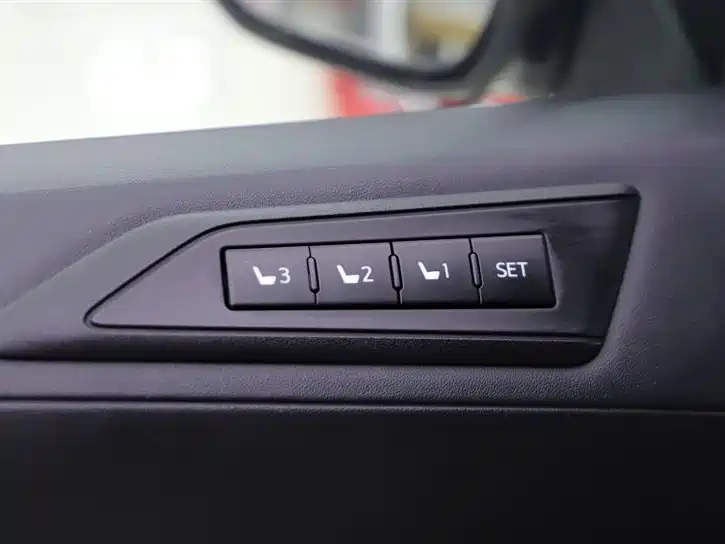 Toyota Toyota Alphard 2015 3.5L Luxury Edition 2016 - thumbnail 19
