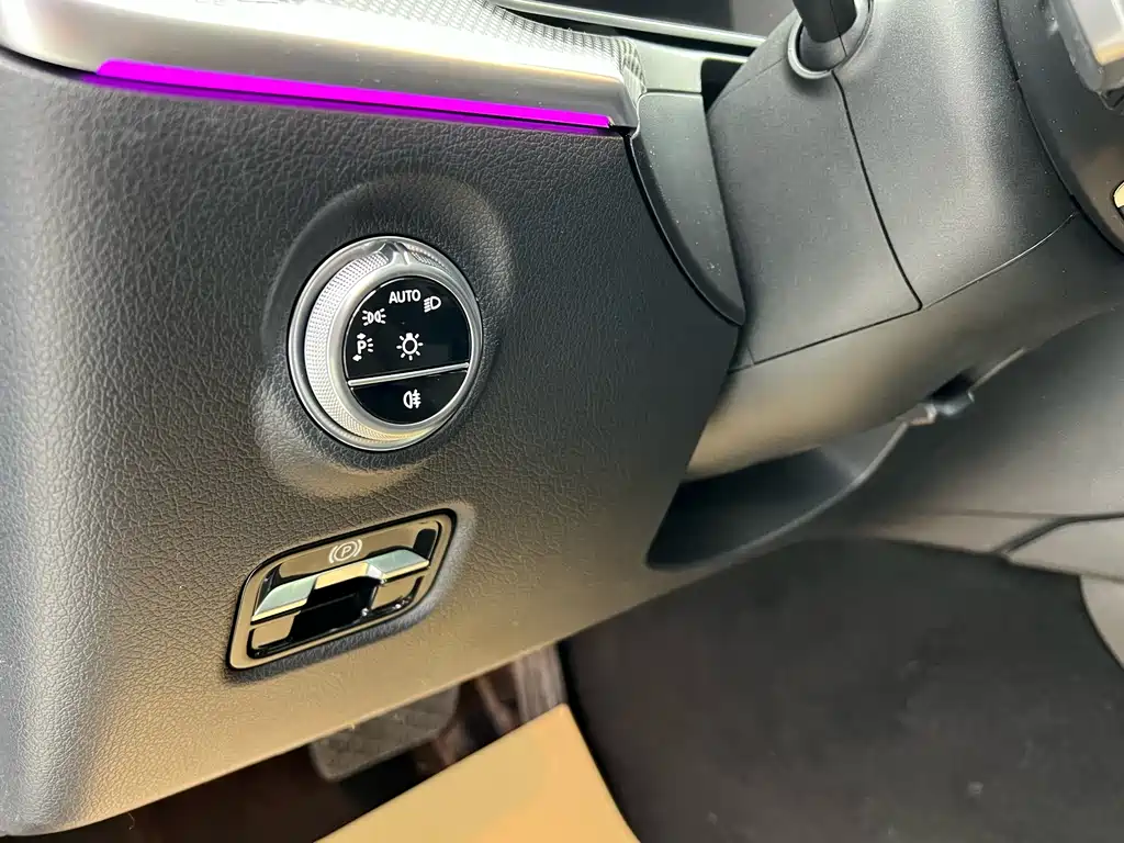 Mercedes-Benz Mercedes-Benz C-Class 2024 C 260 L Sport Edition 2024 - thumbnail 6