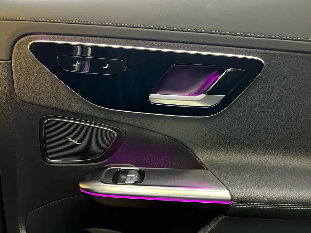 Mercedes-Benz Mercedes-Benz C-Class 2024 C 260 L Sport Edition 2024 - thumbnail 26
