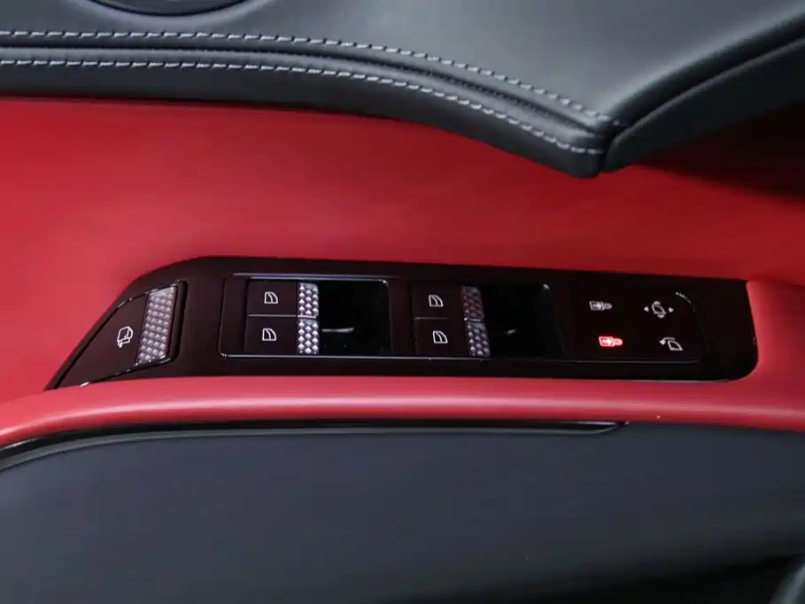 Lotus Sports Car ELETRE 2023 ELETRE S+ 2024 - thumbnail 10