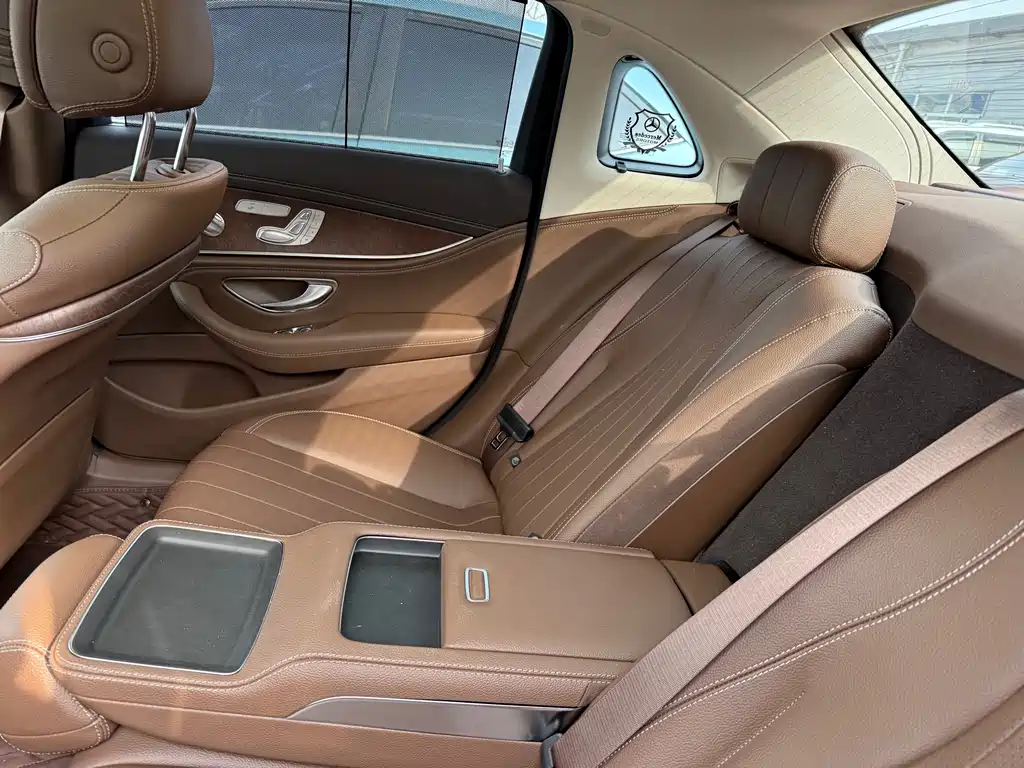 Mercedes-Benz Mercedes-Benz E-Class 2023 E 300 L Luxury Model 2023 - thumbnail 10