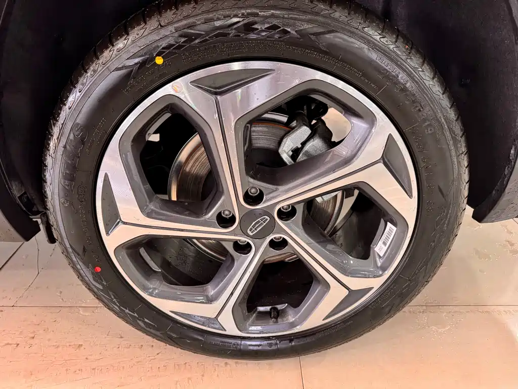 Geely Automobile Geely Xingyue L 2024 2.0TD DCT EVO FWD Long Range Edition 2026 - thumbnail 15