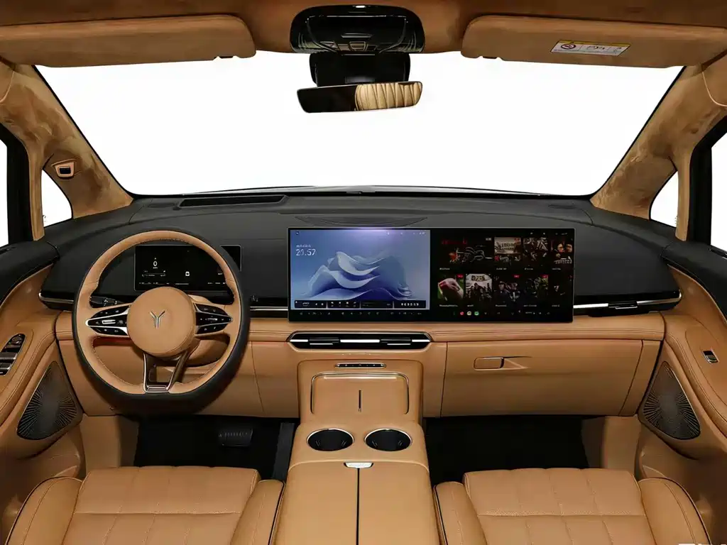Lantu Automobile Lantu Dreamer 2025 PHEV AWD Premium Kunpeng Edition 2024 - thumbnail 6