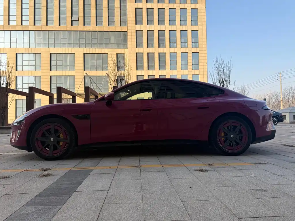 Xiaomi Auto Xiaomi SU7 2024 RWD Ultra-Long Range High-End Intelligent Driving Pro Edition 2025 - thumbnail 4