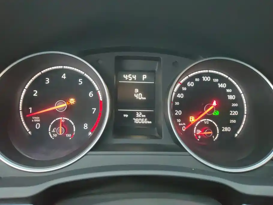 Volkswagen Scirocco 2015 1.4TSI Style Edition 2016 - thumbnail 14