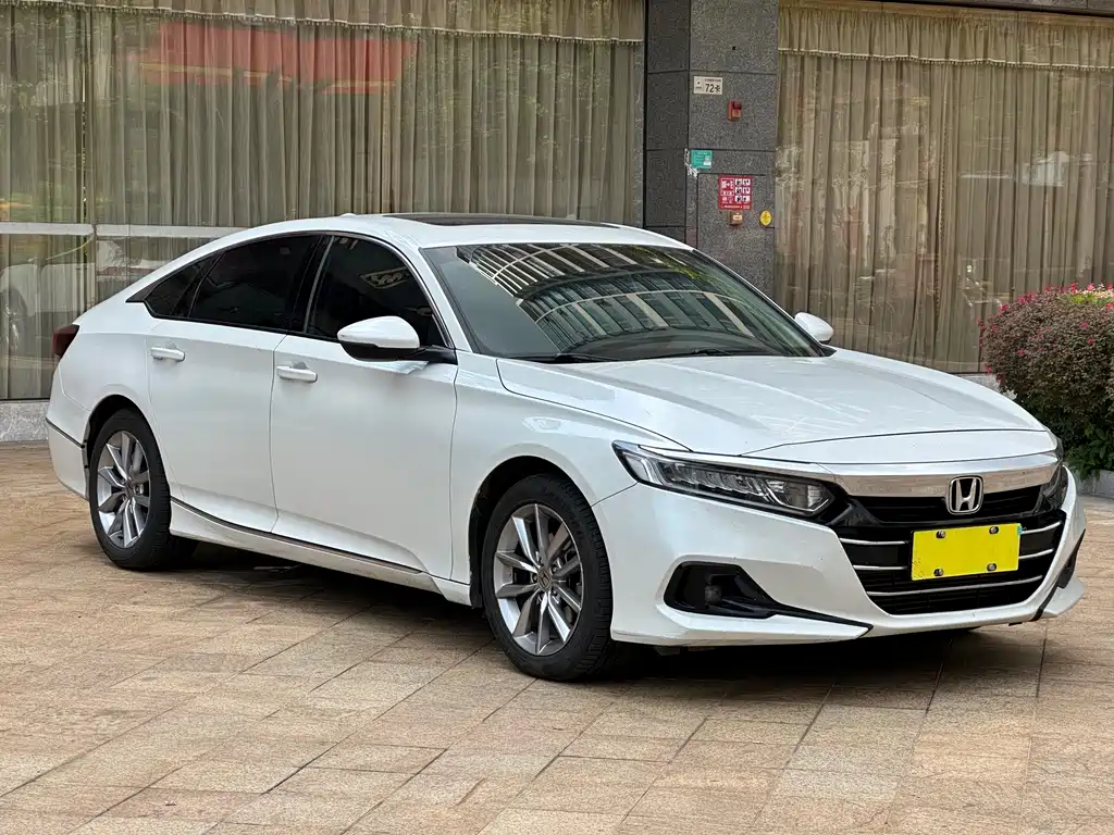 Honda Honda Accord 2022 260TURBO Luxury Edition 2022 - thumbnail 3