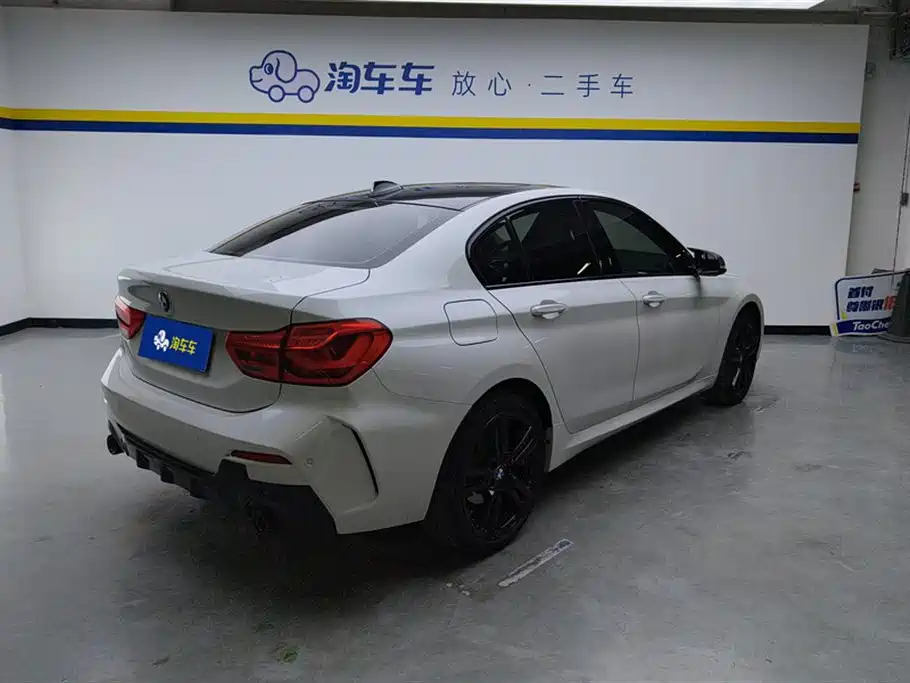 BMW BMW 1 Series 2021 125i M Sport Shadow Night Edition 2021 - thumbnail 3