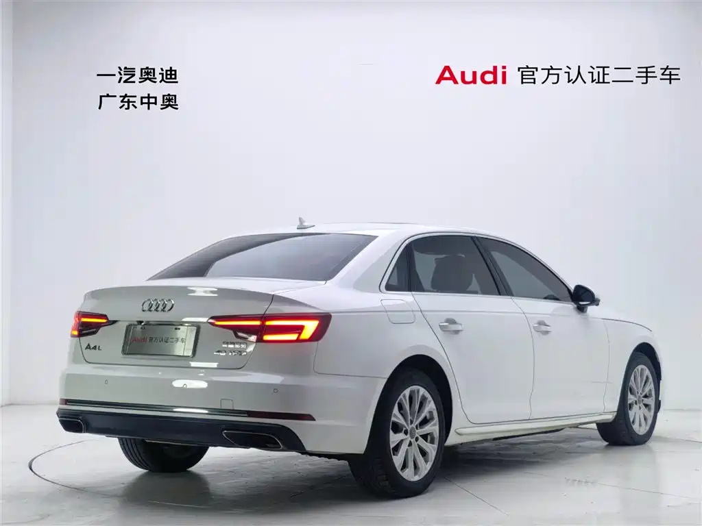Audi Audi A4L 2019 40 TFSI Advanced Model VI 2019 - thumbnail 4