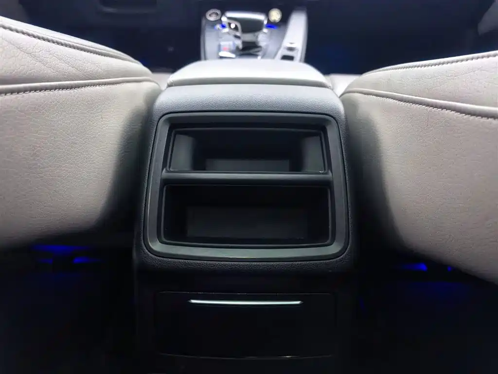 Audi Audi A4L 2019 40 TFSI Advanced Model VI 2019 - thumbnail 21