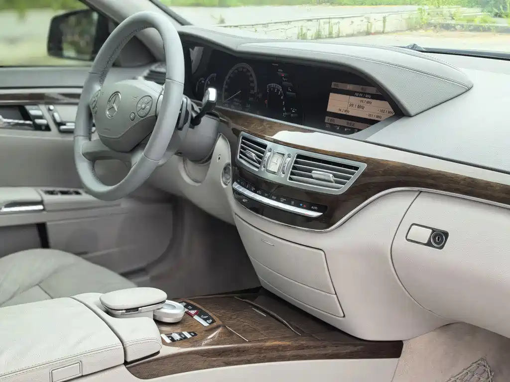 Mercedes-Benz Mercedes-Benz S-Class 2012 S 300 L Luxury Grand Edition 2012 - thumbnail 17