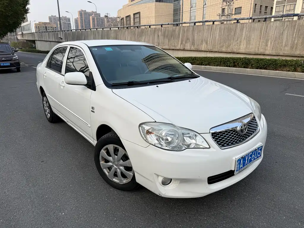 Toyota Toyota Corolla 2011 1.6L Automatic Classic Edition 2010 - thumbnail 3