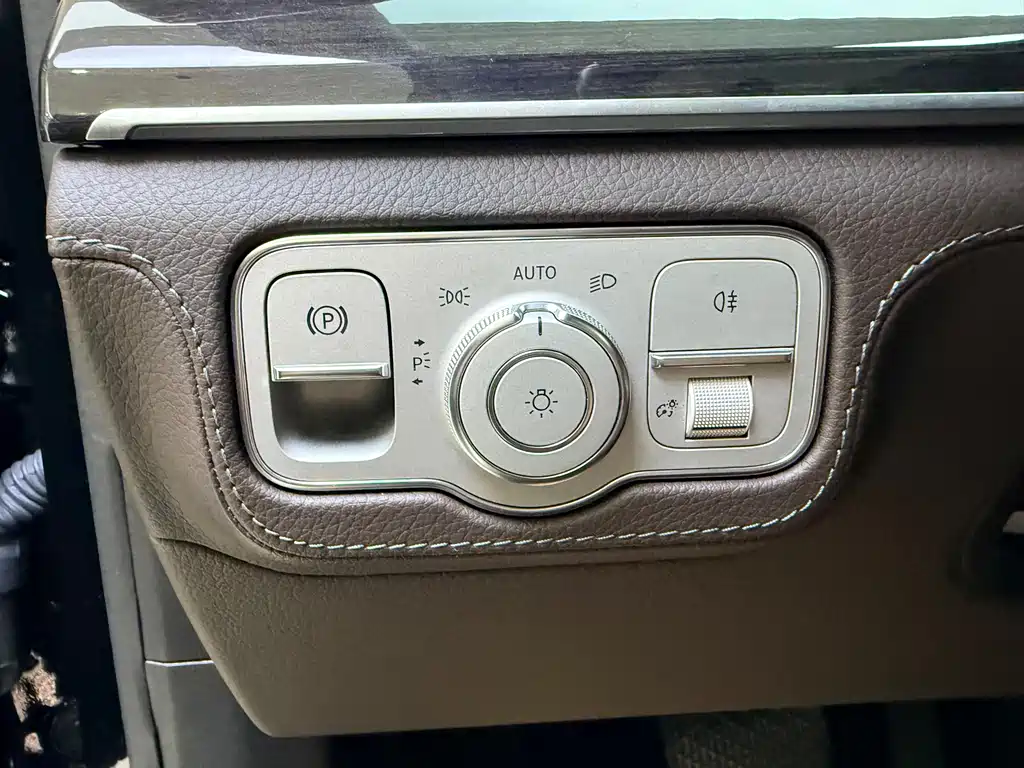 Mercedes-Benz Mercedes-Benz GLS 2021 Model Year Facelift GLS 450 4MATIC Fashion Edition 2021 - thumbnail 19