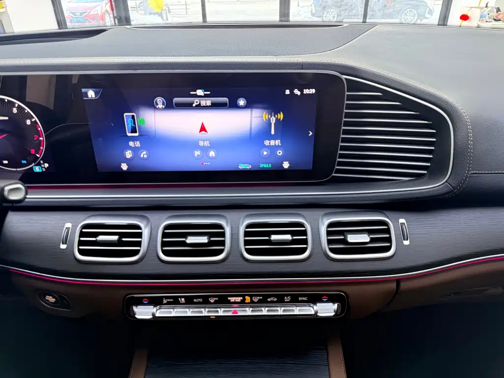 Mercedes-Benz Mercedes-Benz GLE 2024 GLE 450 4MATIC Luxury Model 2024 - thumbnail 15