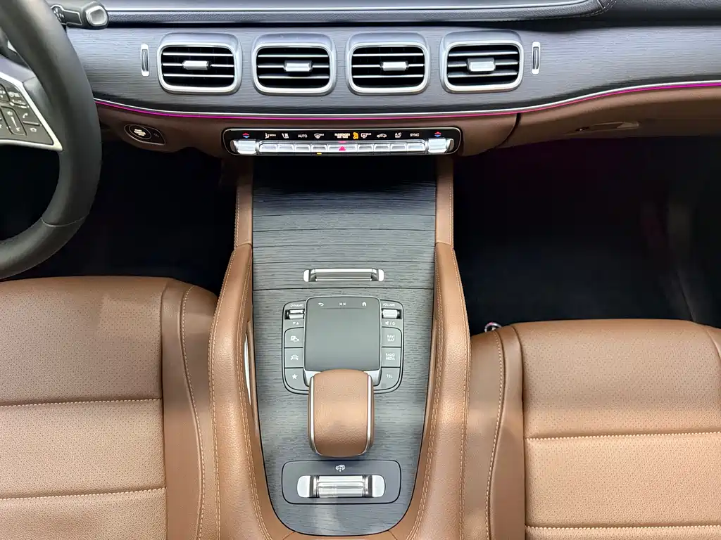 Mercedes-Benz Mercedes-Benz GLE 2024 GLE 450 4MATIC Luxury Model 2024 - thumbnail 17