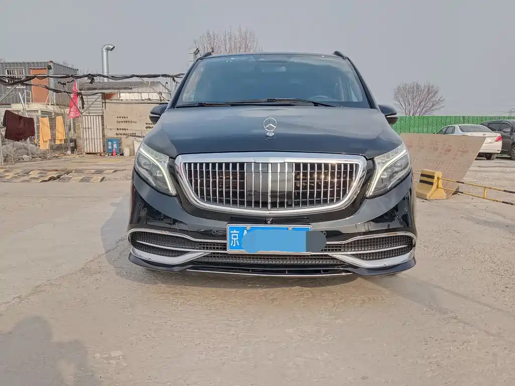 Mercedes-Benz Mercedes-Benz V-Class 2018 V 260 L Exclusive Long Wheelbase Edition Euro V 2019 - thumbnail 2