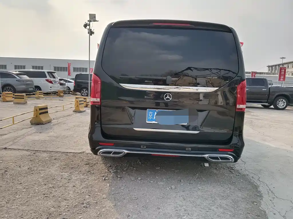 Mercedes-Benz Mercedes-Benz V-Class 2018 V 260 L Exclusive Long Wheelbase Edition Euro V 2019 - thumbnail 5