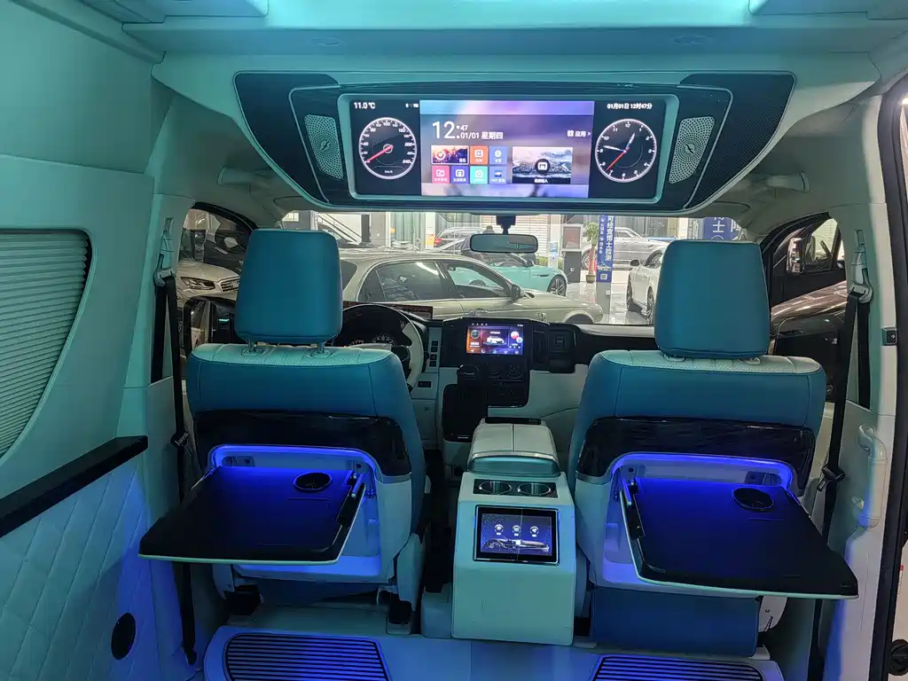 Toyota Toyota Hiace 2021 3.5L Automatic 2022 - thumbnail 10
