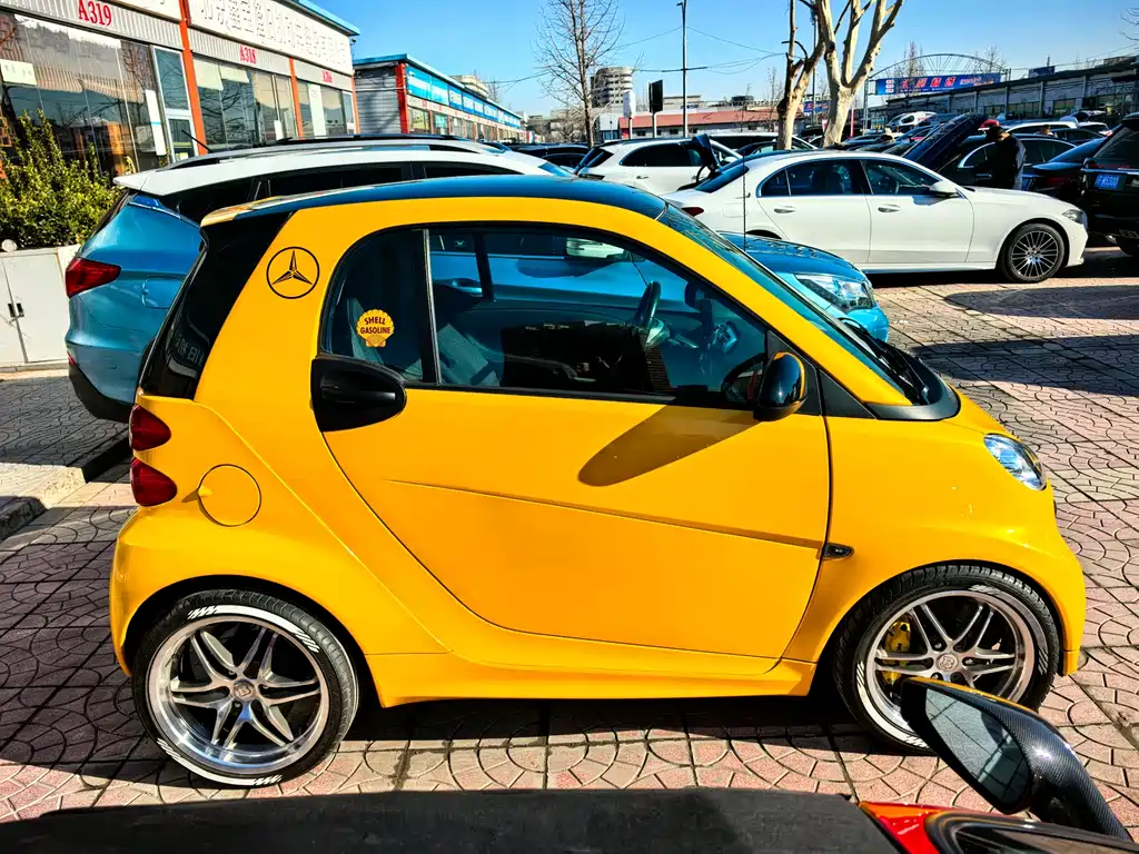 smart smart fortwo 2012 1.0 MHD Passion Coupe 2013 - thumbnail 2