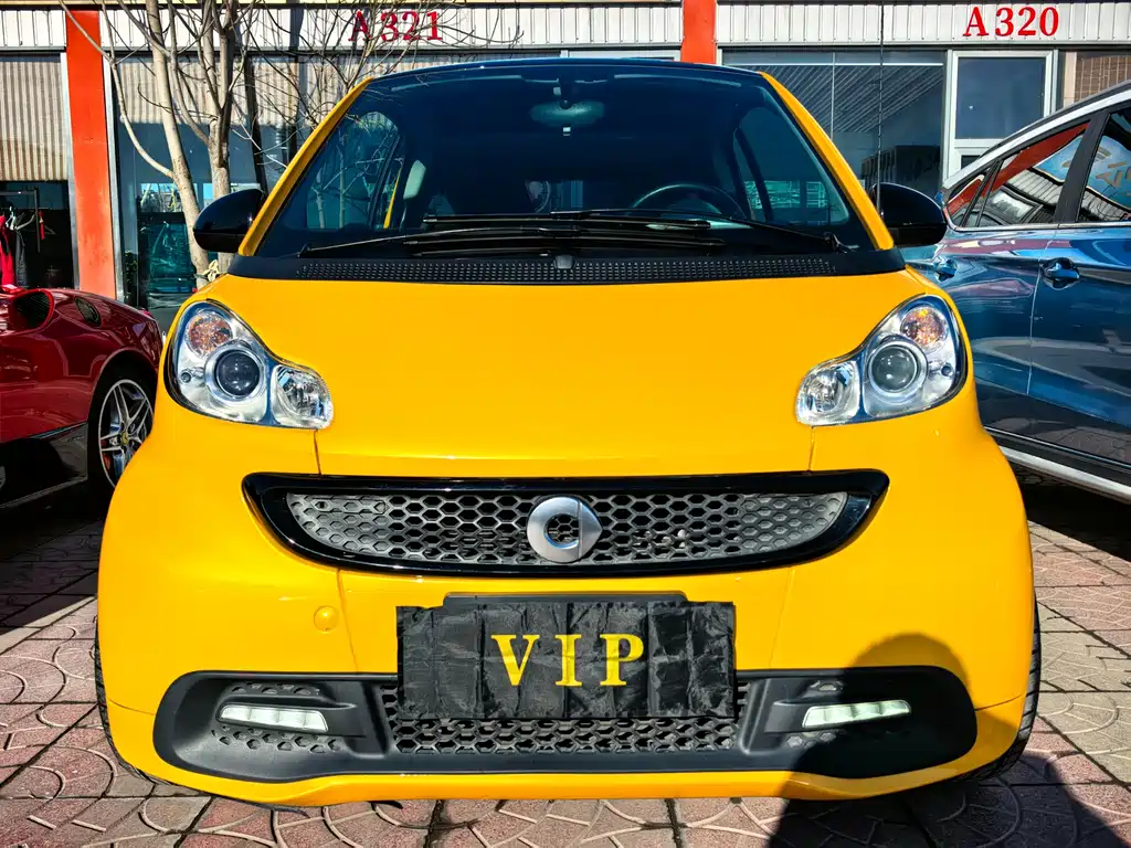 smart smart fortwo 2012 1.0 MHD Passion Coupe 2013 - thumbnail 3