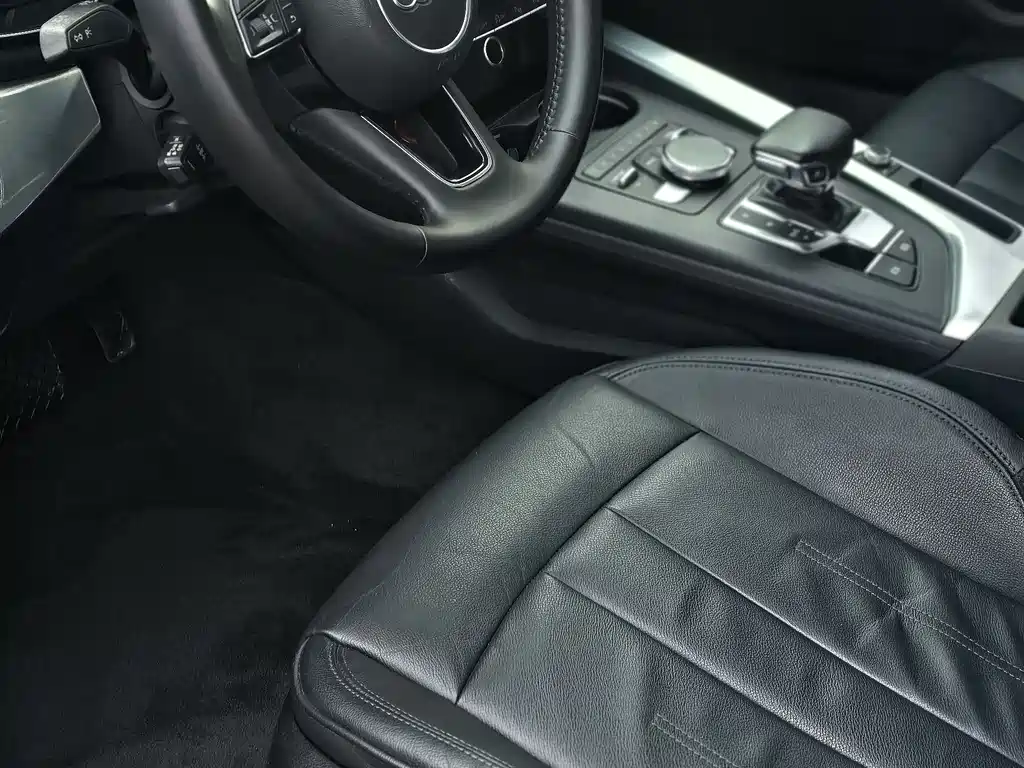 Audi Audi A4L 2019 40 TFSI Fashion Edition China V 2020 - thumbnail 4