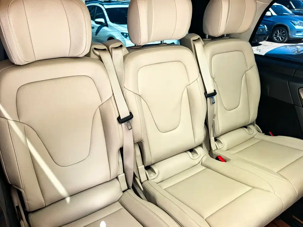 Mercedes-Benz Mercedes-Benz V-Class 2020 V 260 L Edition 2020 - thumbnail 13