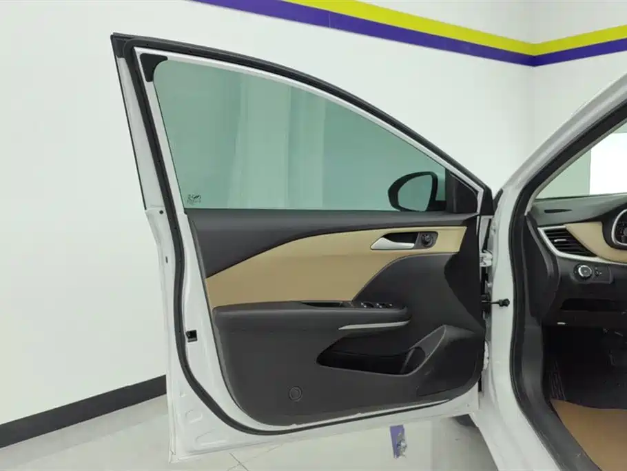 Chevrolet Chevrolet Cruze 2022 320 Automatic Enjoyment Sunroof Edition 2022 - thumbnail 7