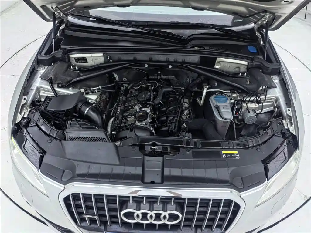 Audi Audi Q5 2015 40 TFSI Technology Edition 2015 - thumbnail 9