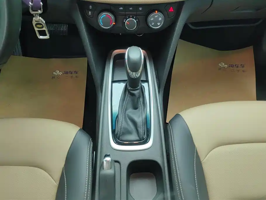 Chevrolet Chevrolet Cruze 2022 320 Automatic Enjoyment Sunroof Edition 2022 - thumbnail 16