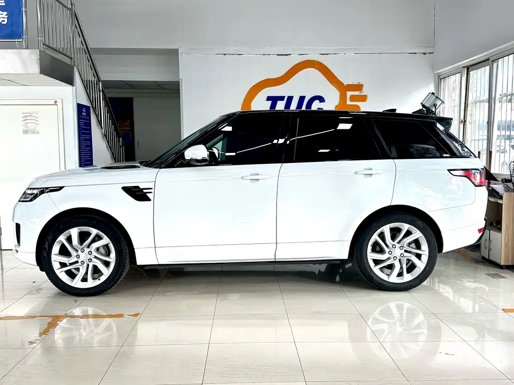 Land Rover Range Rover Sport 2020 3.0 L6 HSE DYNAMIC 2020 - thumbnail 5