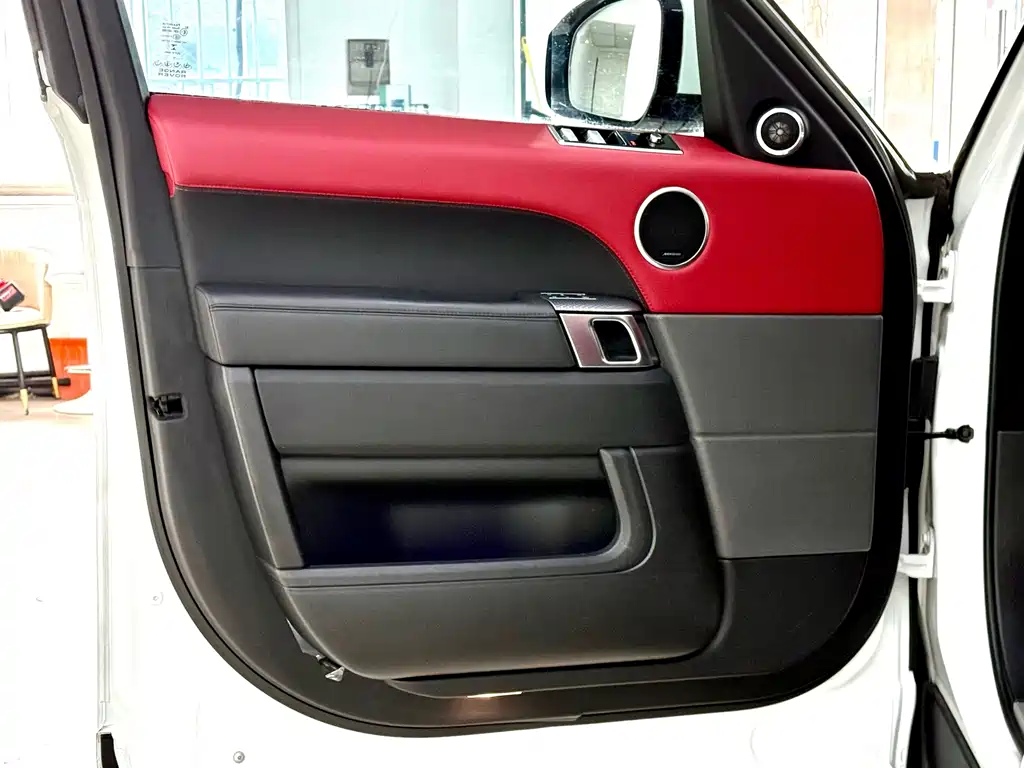 Land Rover Range Rover Sport 2020 3.0 L6 HSE DYNAMIC 2020 - thumbnail 13