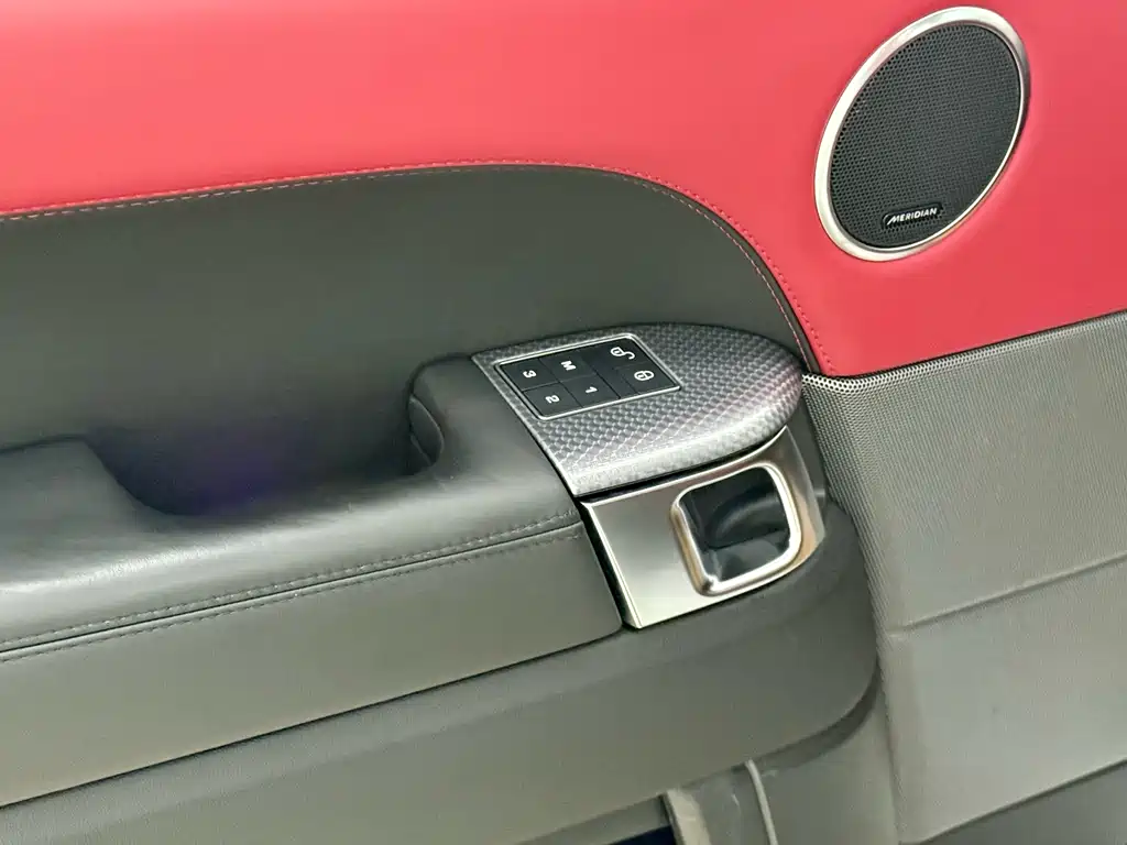 Land Rover Range Rover Sport 2020 3.0 L6 HSE DYNAMIC 2020 - thumbnail 14