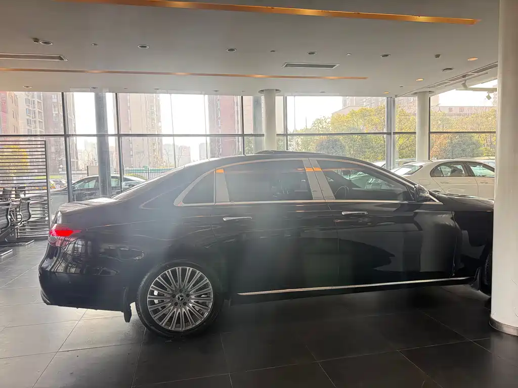Mercedes-Benz Mercedes-Benz E-Class 2022 E 300 L Luxury 2022 - thumbnail 10
