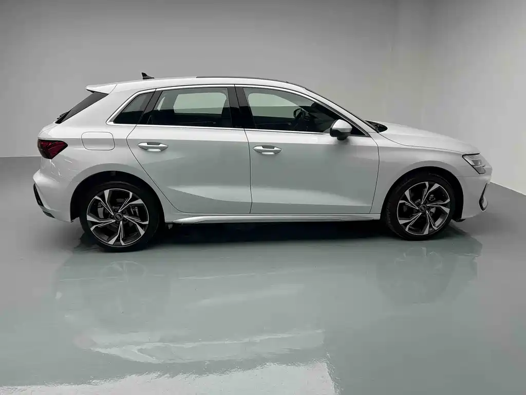 Audi Audi A3 2025 Sportback 35 TFSI Premium Plus 2025 - thumbnail 13