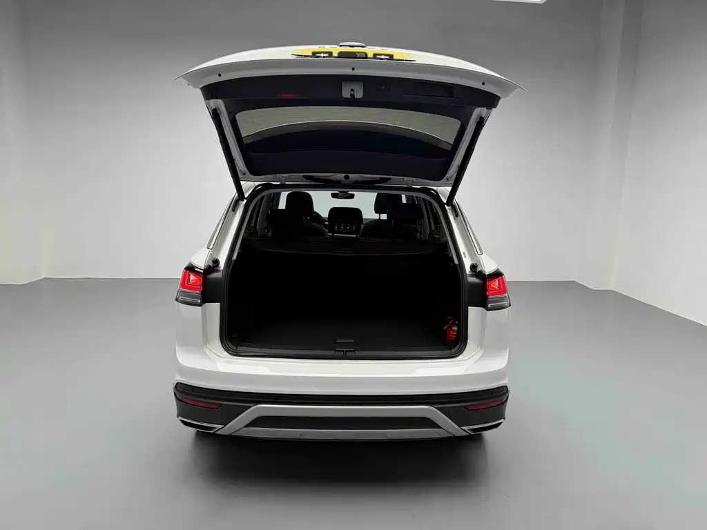Volkswagen Tayron 2024 Model 330TSI Front-Wheel Drive Luxury Plus Advanced Edition 2024 - thumbnail 15