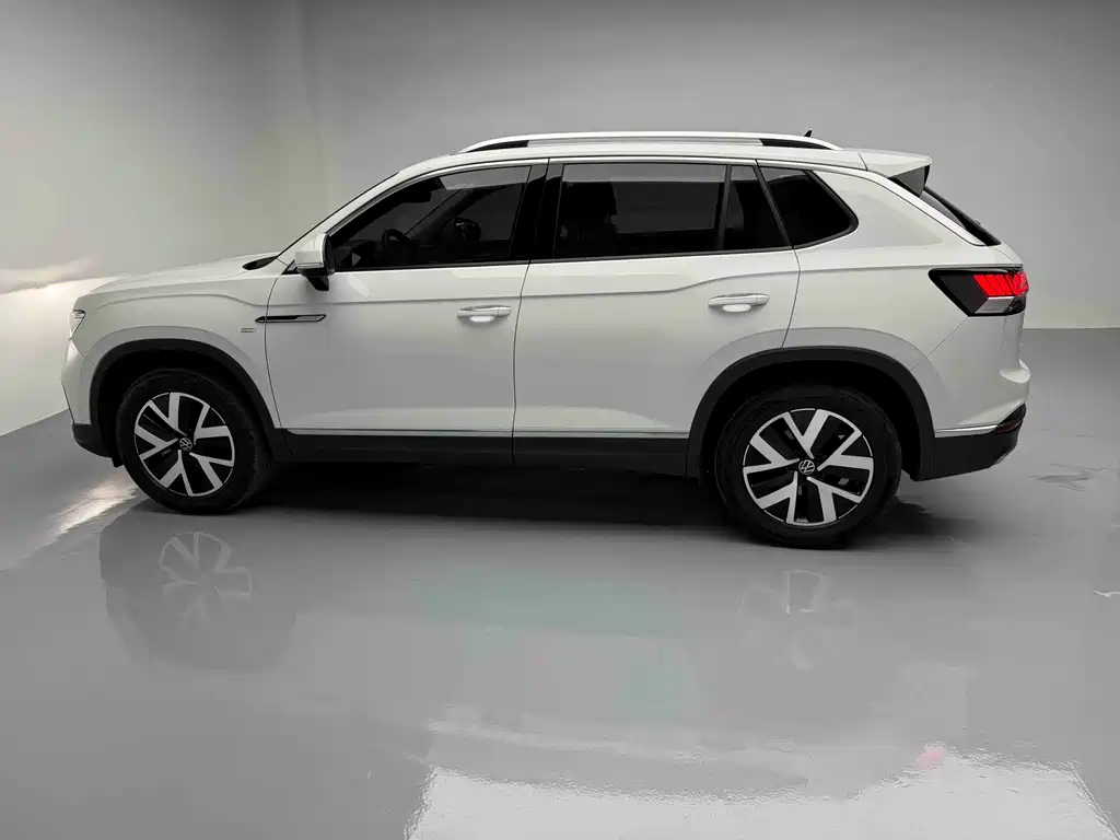 Volkswagen Tayron 2024 Model 330TSI Front-Wheel Drive Luxury Plus Advanced Edition 2024 - thumbnail 16
