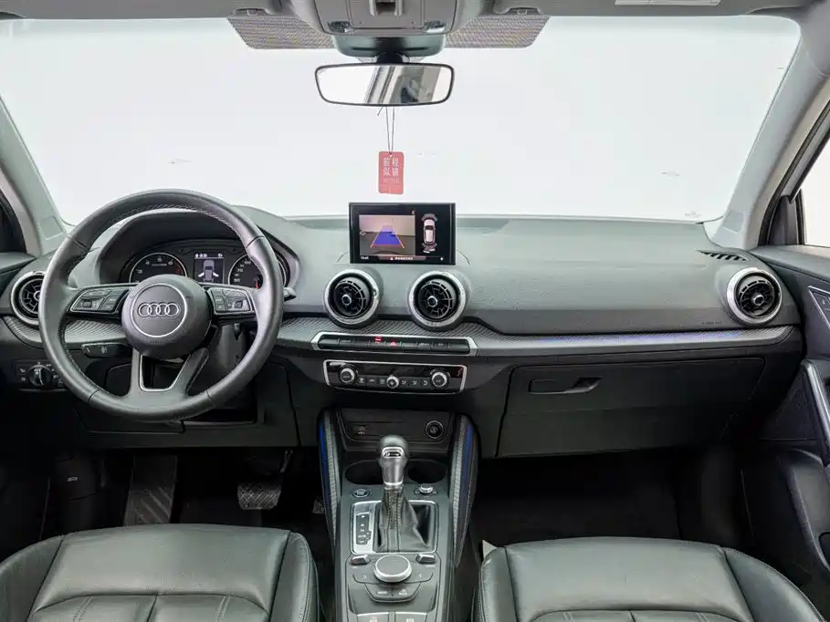 Audi Audi Q2L 2022 35 TFSI Fashion Elegant Edition 2023 - thumbnail 6