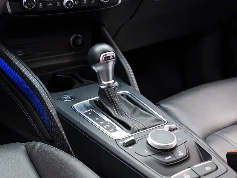 Audi Audi Q2L 2022 35 TFSI Fashion Elegant Edition 2023 - thumbnail 13