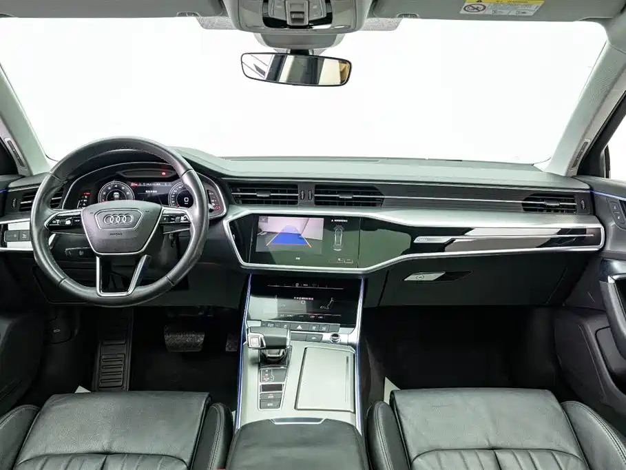Audi Audi A6L 2021 40 TFSI Luxury Elegant Model 2021 - thumbnail 6