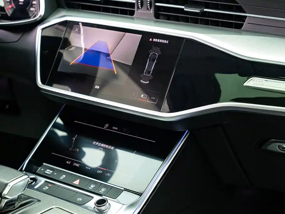 Audi Audi A6L 2021 40 TFSI Luxury Elegant Model 2021 - thumbnail 15