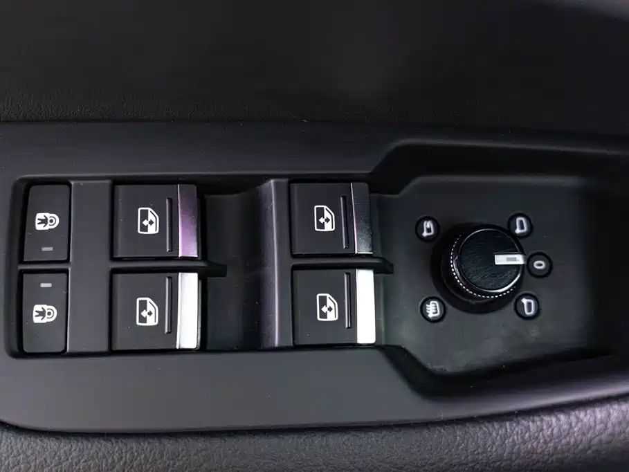 Audi Audi A6L 2021 40 TFSI Luxury Elegant Model 2021 - thumbnail 16