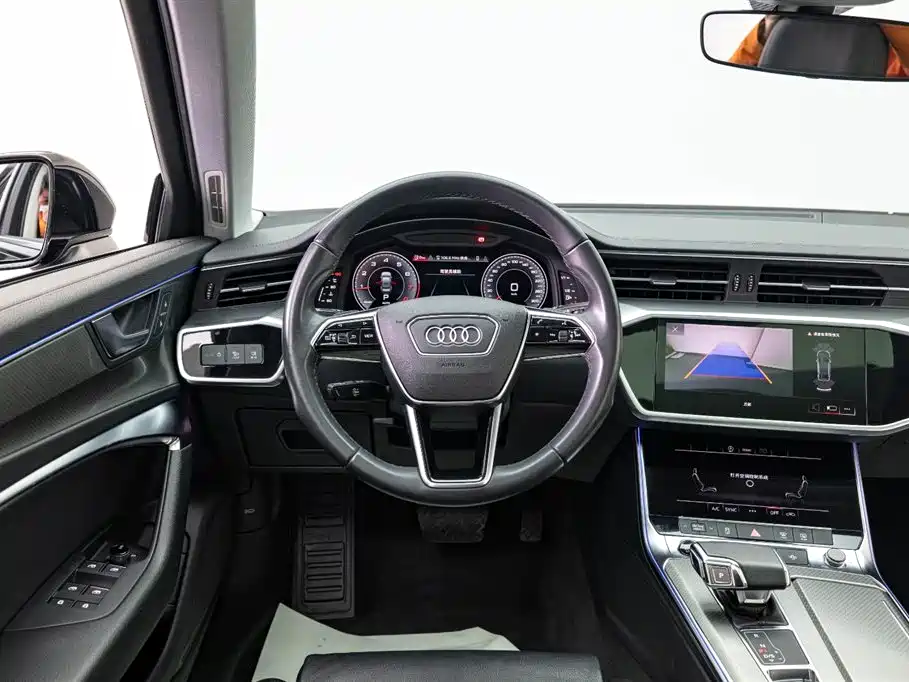 Audi Audi A6L 2021 40 TFSI Luxury Elegant Model 2021 - thumbnail 17