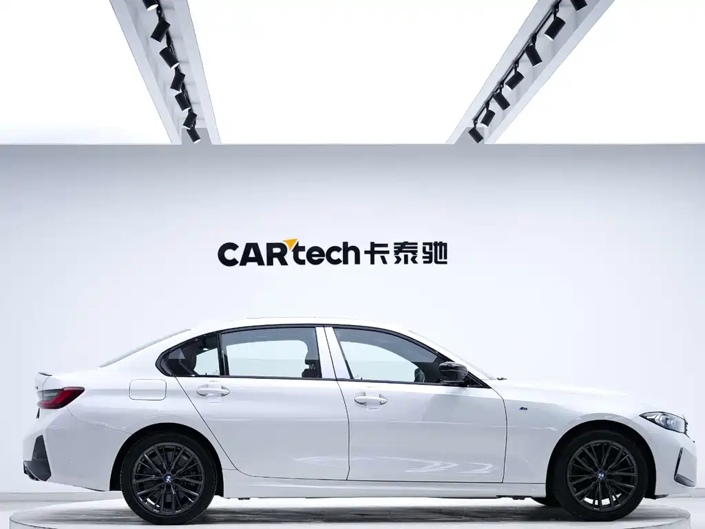 BMW BMW 3 Series 2024 330Li M Sport Shadow Night Package 2023 - thumbnail 4