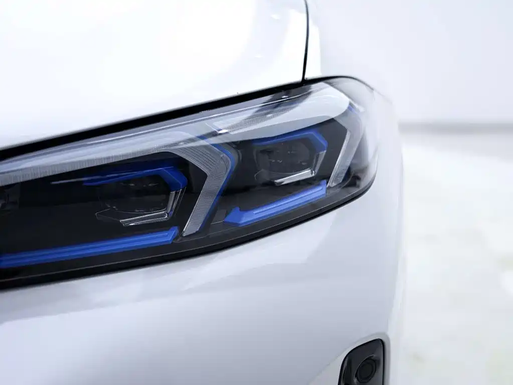 BMW BMW 3 Series 2024 330Li M Sport Shadow Night Package 2023 - thumbnail 9