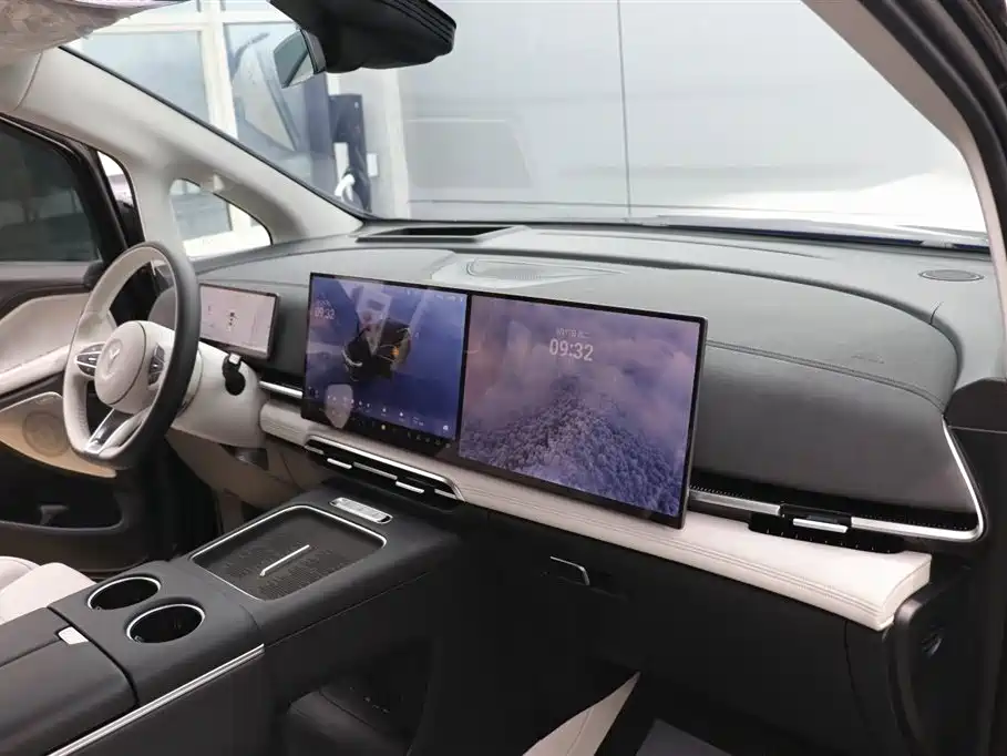 Lantu Automobile Lantu Dreamer 2025 PHEV AWD Premium Kunpeng Edition 2025 - thumbnail 25