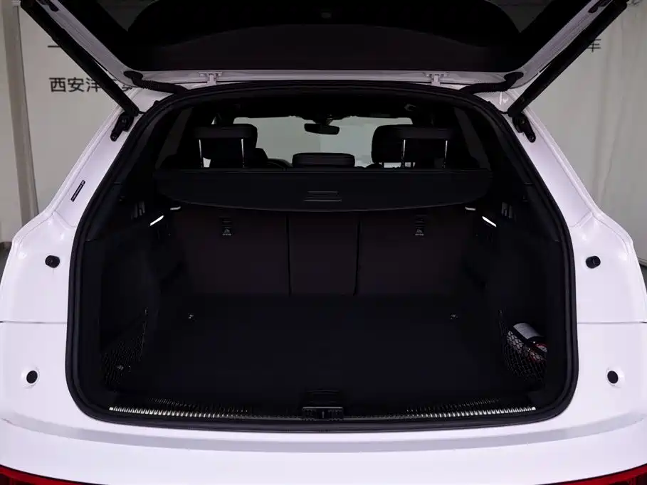 Audi Audi Q5L 2023 40T Premium Dynamic Edition 2023 - thumbnail 9