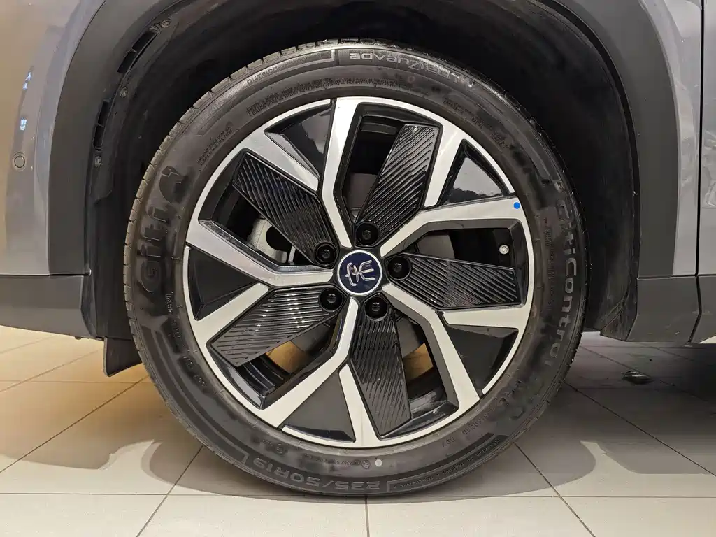 BYD BYD Song L DM-i 2025 Intelligent Driving Edition 160km Premium Model 2025 - thumbnail 5