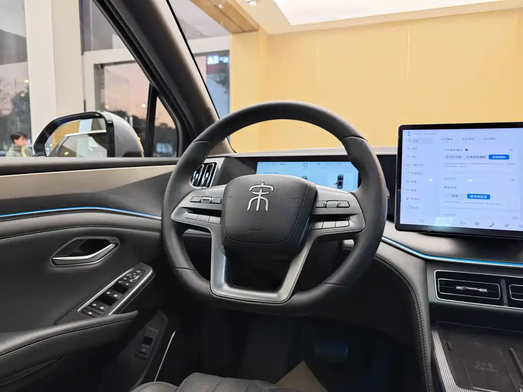 BYD BYD Song L DM-i 2025 Intelligent Driving Edition 160km Premium Model 2025 - thumbnail 14