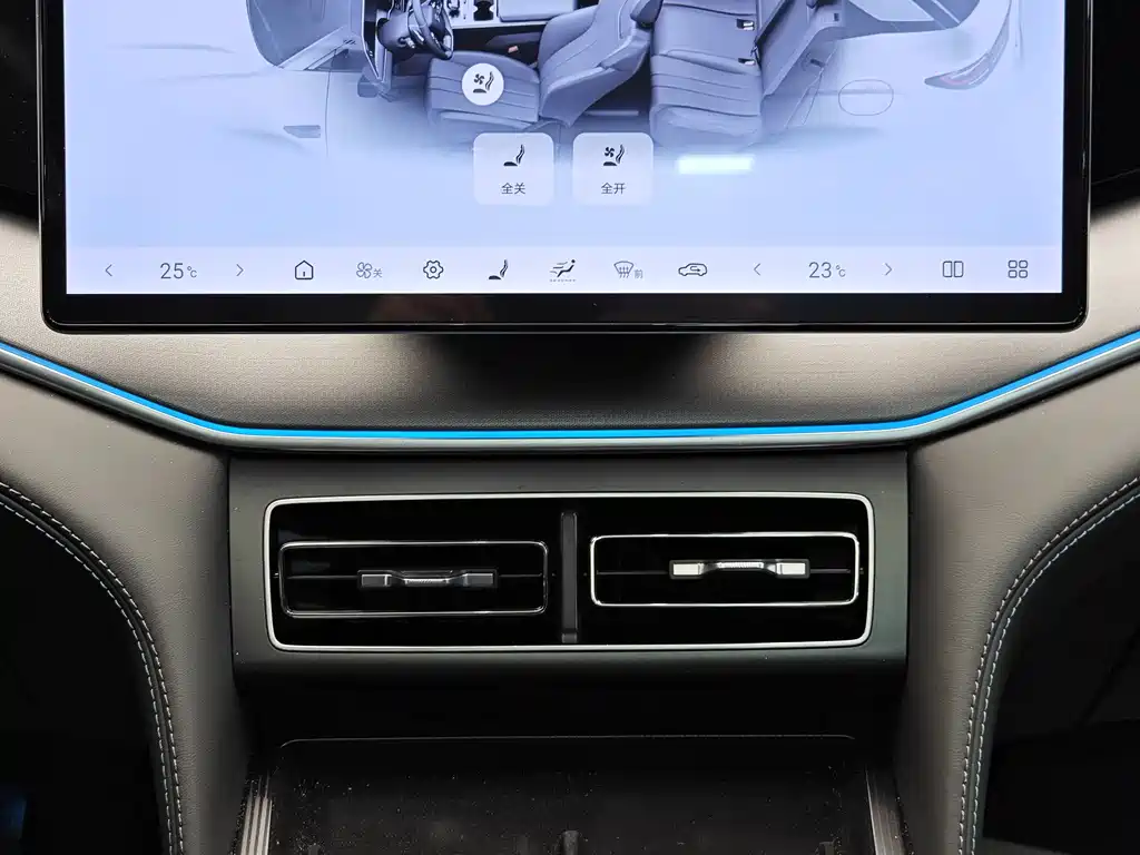 BYD BYD Song L DM-i 2025 Intelligent Driving Edition 160km Premium Model 2025 - thumbnail 16